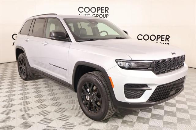 2025 Jeep Grand Cherokee Altitude 4x4 for sale in Shawnee, OK