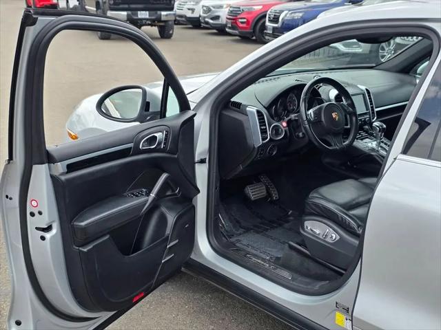 2013 Porsche Cayenne S