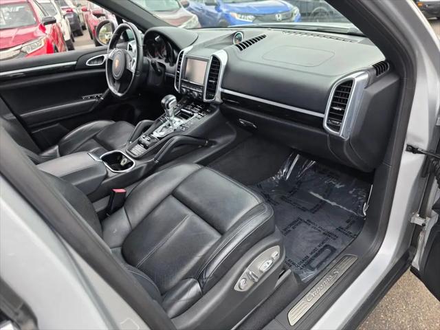 2013 Porsche Cayenne S