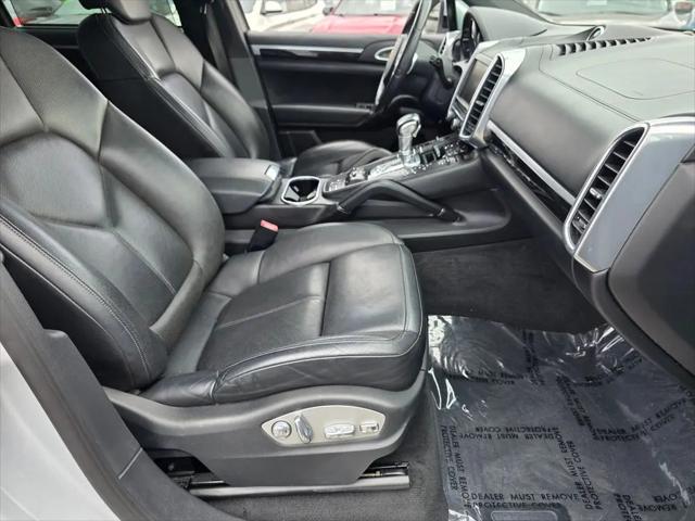 2013 Porsche Cayenne S