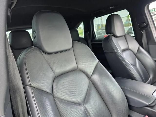 2013 Porsche Cayenne S