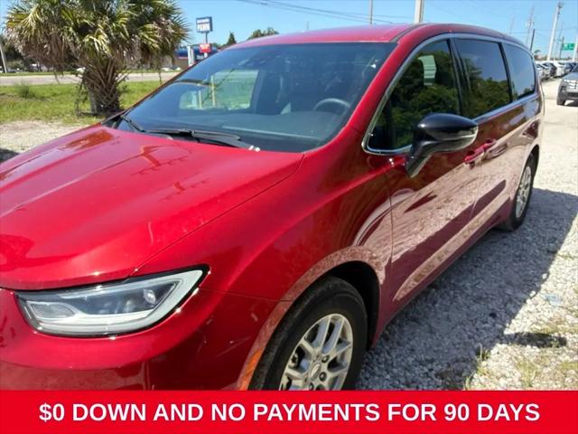 2025 Chrysler Pacifica Select for sale in Orlando, FL