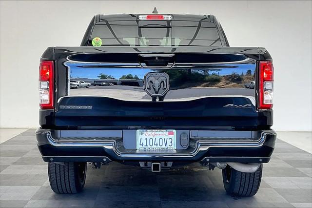 2022 Ram 1500 Big Horn Crew Cab 4x4 5'7" Box