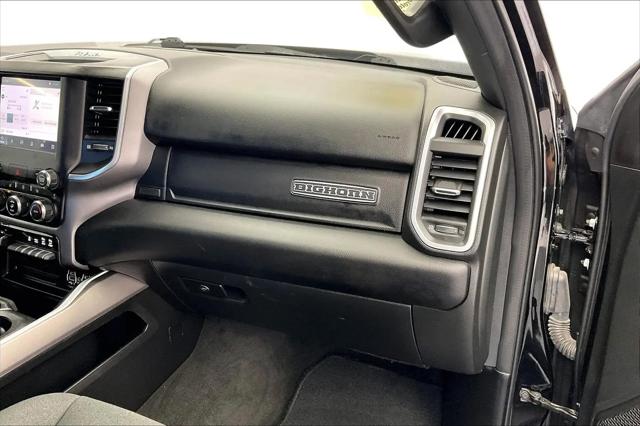 2022 Ram 1500 Big Horn Crew Cab 4x4 5'7" Box