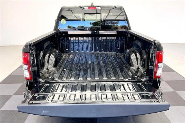 2022 Ram 1500 Big Horn Crew Cab 4x4 5'7" Box