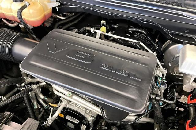 2022 Ram 1500 Big Horn Crew Cab 4x4 5'7" Box