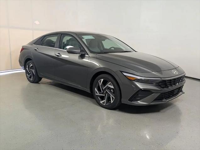 2026 Hyundai Elantra Hybrid Limited for sale in Lake Park, FL