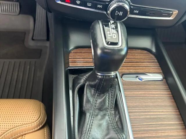 2021 Volvo XC60 T5 Inscription
