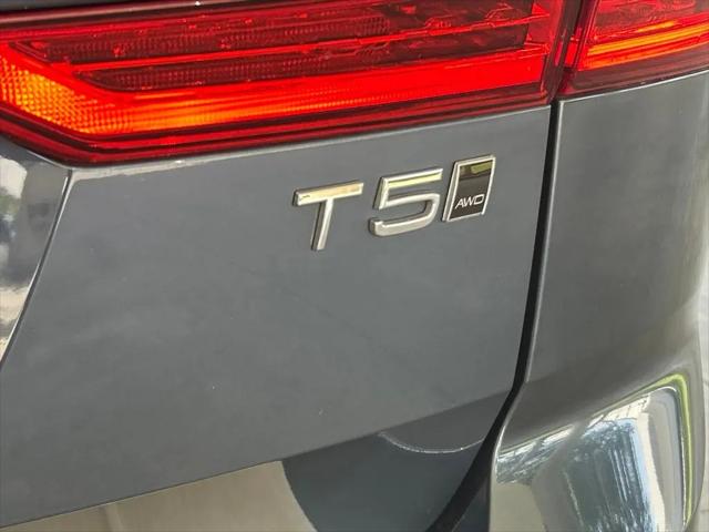 2021 Volvo XC60 T5 Inscription