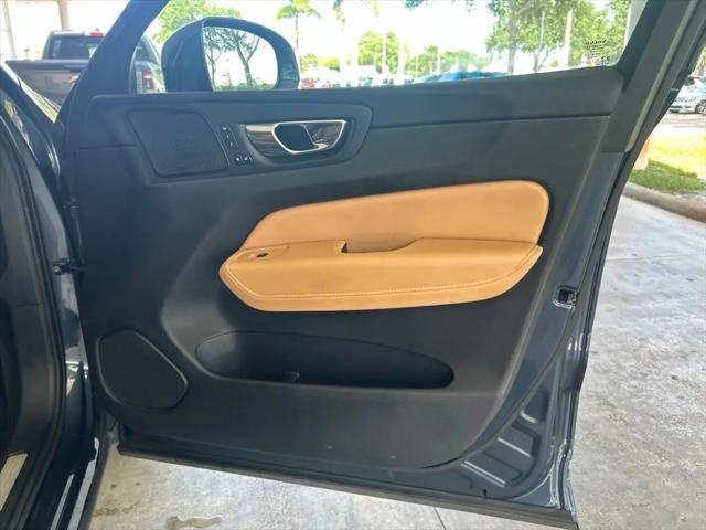 2021 Volvo XC60 T5 Inscription