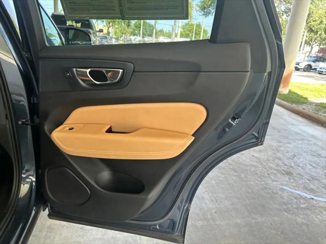2021 Volvo XC60 T5 Inscription