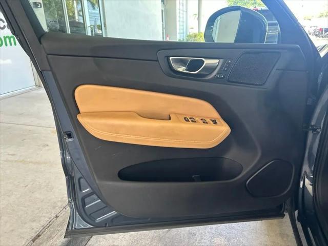 2021 Volvo XC60 T5 Inscription