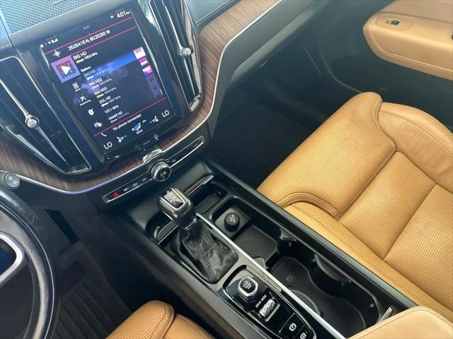 2021 Volvo XC60 T5 Inscription