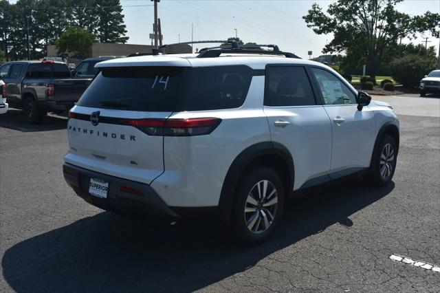 2026 Nissan Pathfinder SL