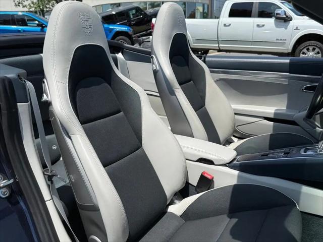 2019 Porsche 911 Carrera