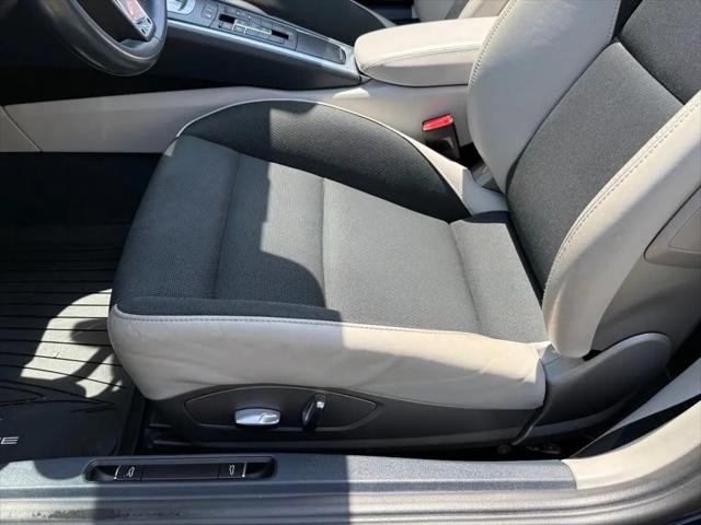 2019 Porsche 911 Carrera