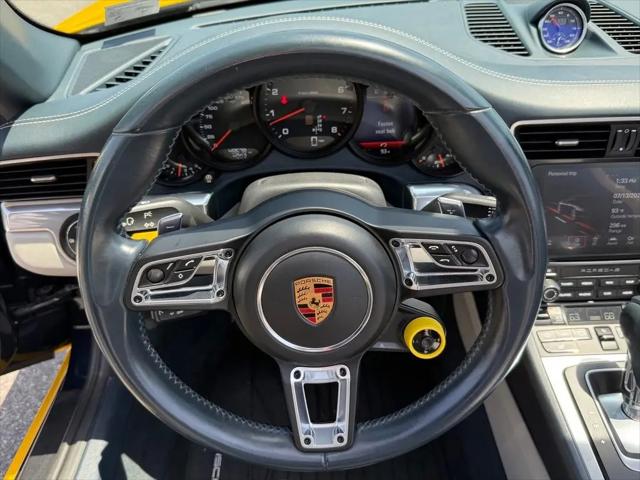 2019 Porsche 911 Carrera