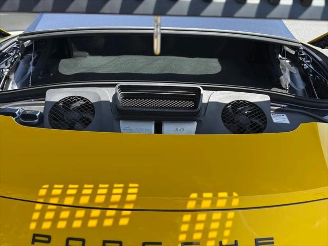2019 Porsche 911 Carrera