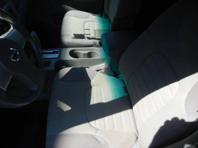 2013 Nissan Frontier S