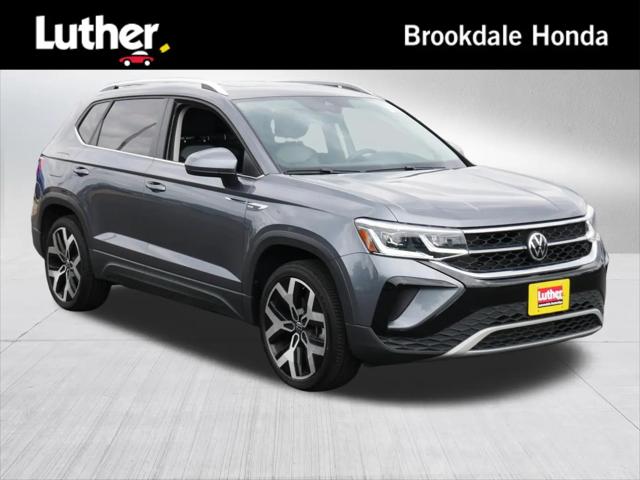 2022 Volkswagen Taos SEL for sale in Brooklyn Center, MN
