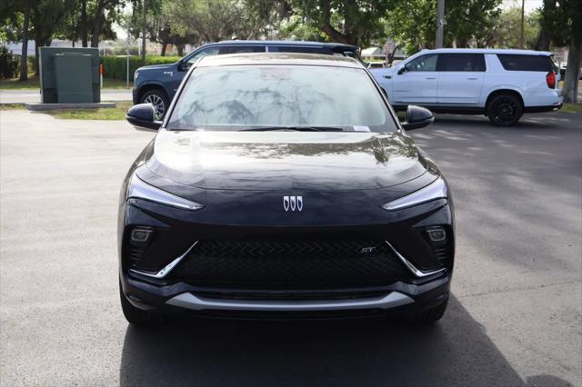 2026 Buick NV Sport Touring FWD