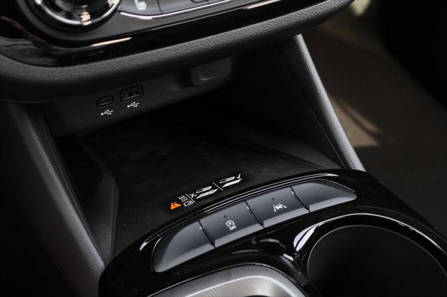 2026 Buick NV Sport Touring FWD