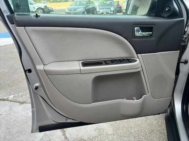2008 Ford Taurus SEL