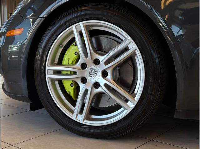 2018 Porsche Panamera E-Hybrid 4
