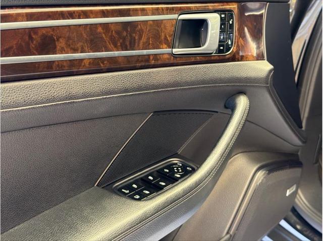 2018 Porsche Panamera E-Hybrid 4