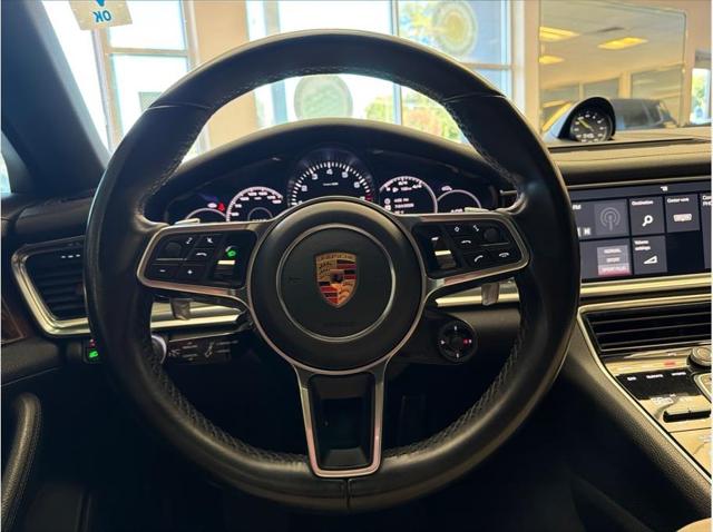 2018 Porsche Panamera E-Hybrid 4