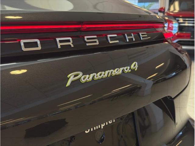2018 Porsche Panamera E-Hybrid 4