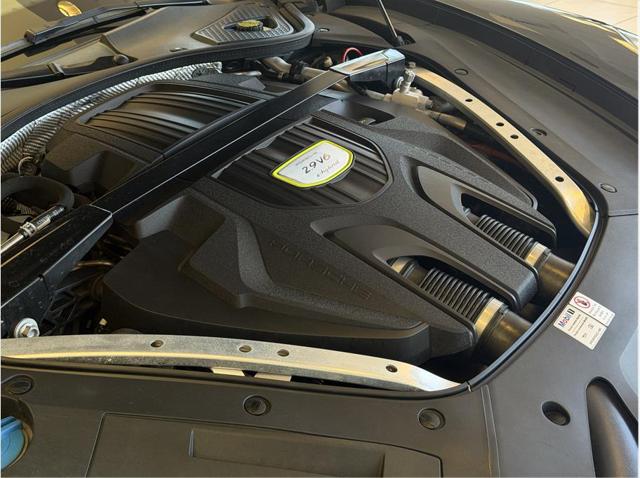 2018 Porsche Panamera E-Hybrid 4