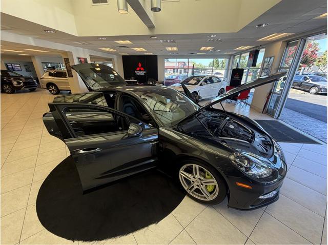 2018 Porsche Panamera E-Hybrid 4