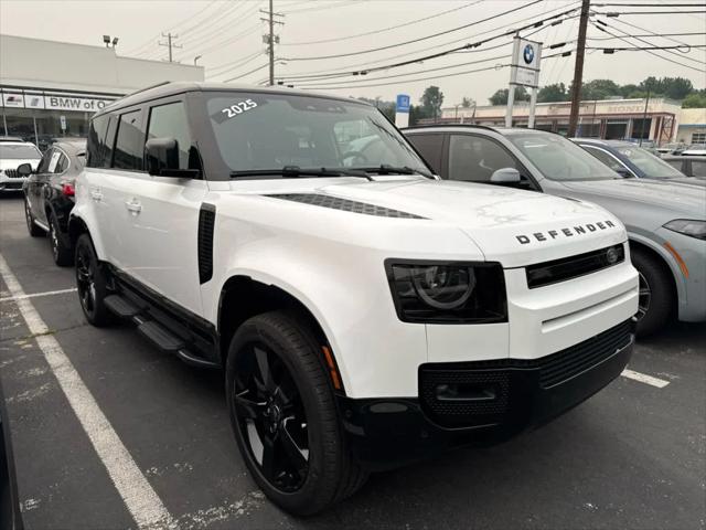 2025 Land Rover Defender 110 P400 X-Dynamic SE 2025 Land Rover Defender 110 P400 X-Dynamic SE
