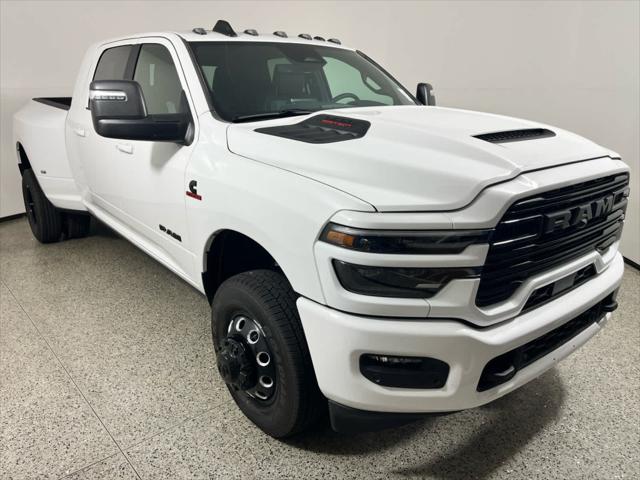 2026 RAM Ram 3500 RAM 3500 LARAMIE MEGA CAB 4X4 64 BOX