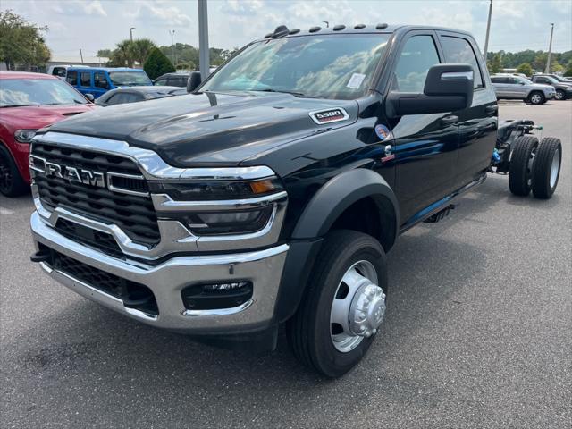 2026 RAM 5500 Chassis RAM 5500 TRADESMAN CHASSIS CREW CAB 4X4 84 CA
