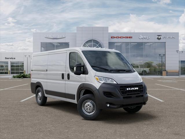 New 2025 Bright White Clearcoat RAM TRADESMAN image 39
