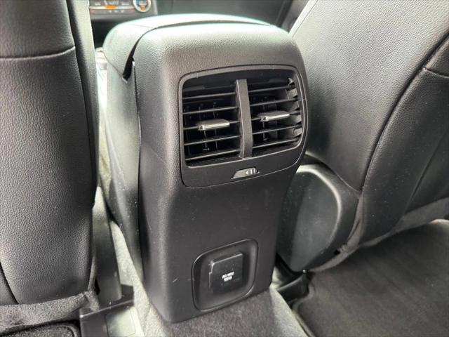 2020 Ford Escape Titanium Hybrid