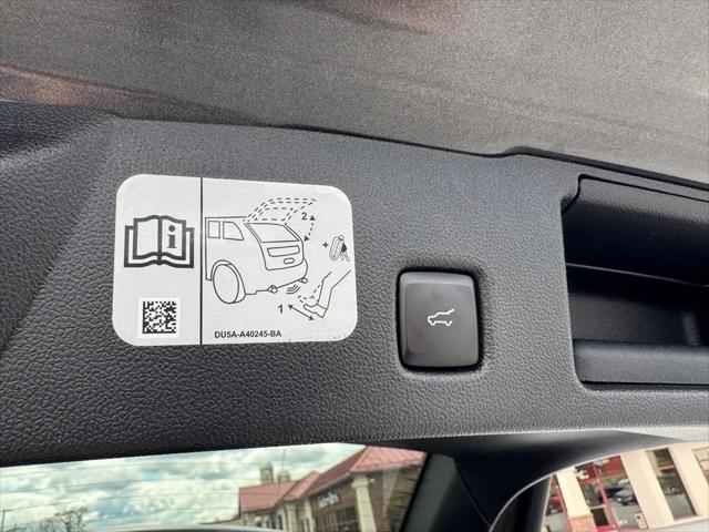 2020 Ford Escape Titanium Hybrid