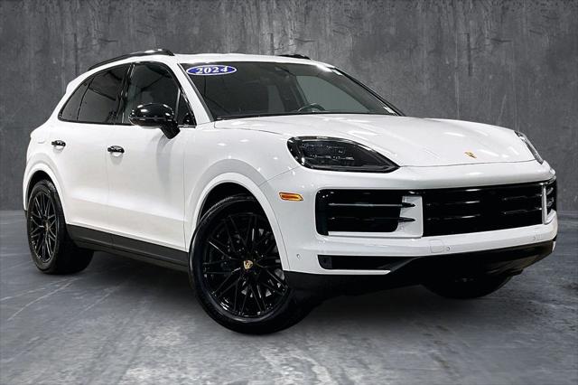 2024 Porsche Cayenne Base