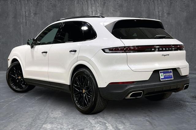 2024 Porsche Cayenne Base