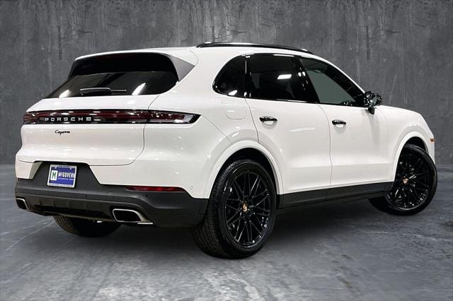 2024 Porsche Cayenne Base