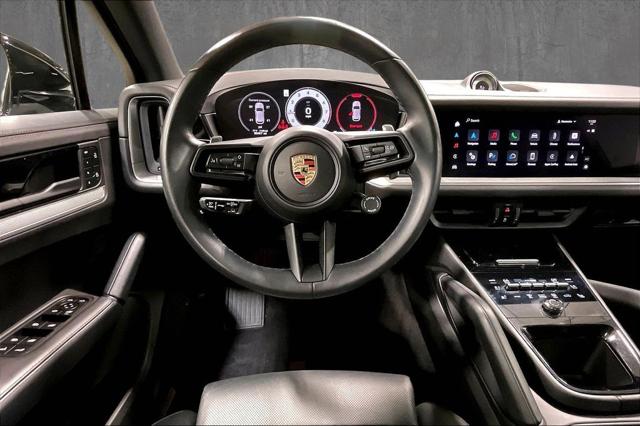 2024 Porsche Cayenne Base