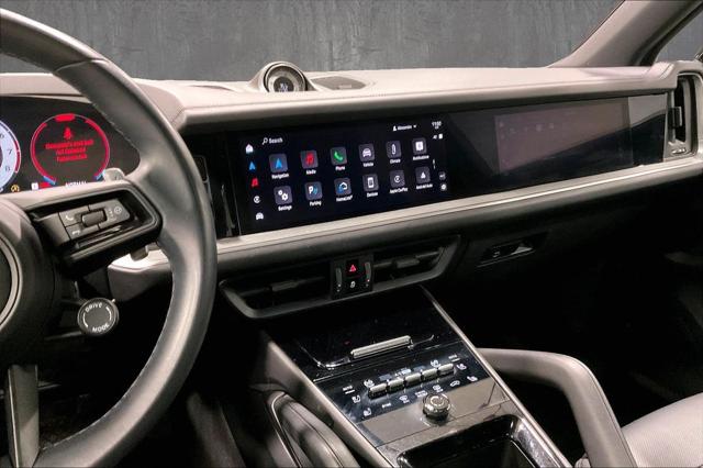2024 Porsche Cayenne Base