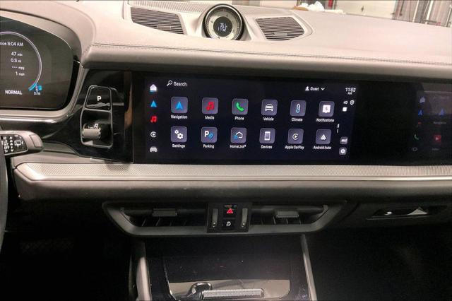 2024 Porsche Cayenne Base