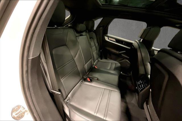 2024 Porsche Cayenne Base