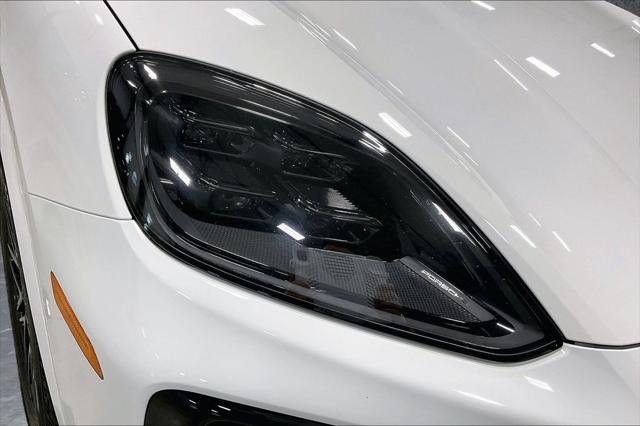 2024 Porsche Cayenne Base