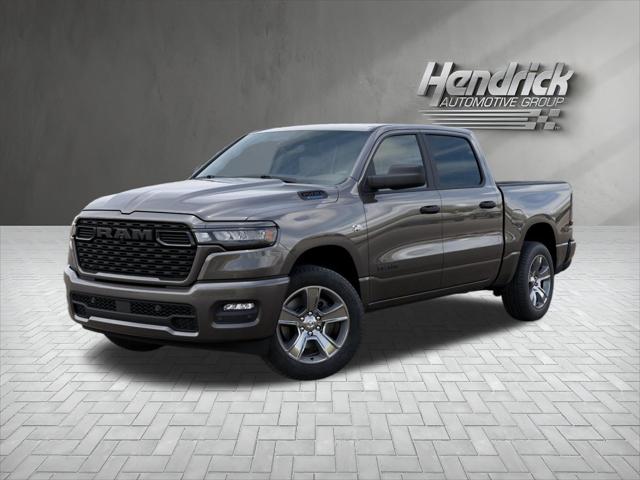 2026 RAM 1500 RAM 1500 EXPRESS CREW CAB 4X4 57 BOX