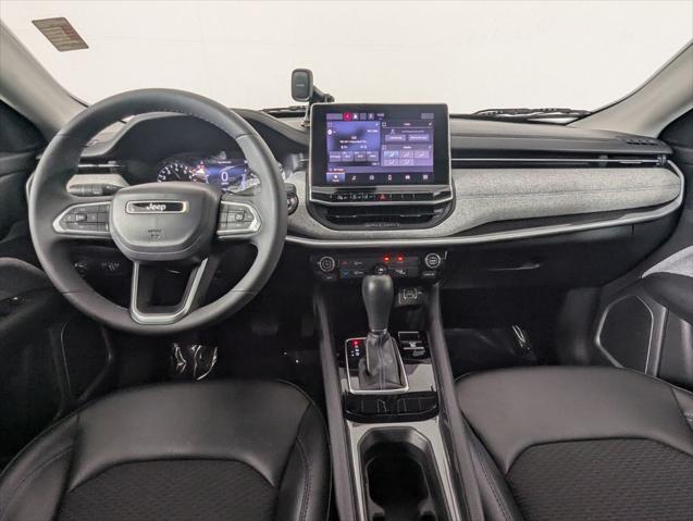 2022 Jeep Compass Latitude FWD
