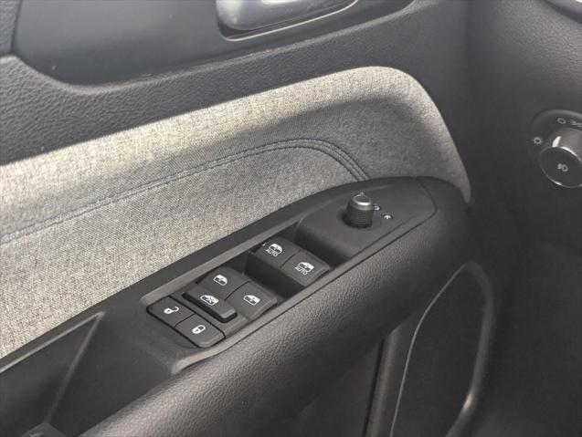 2022 Jeep Compass Latitude FWD